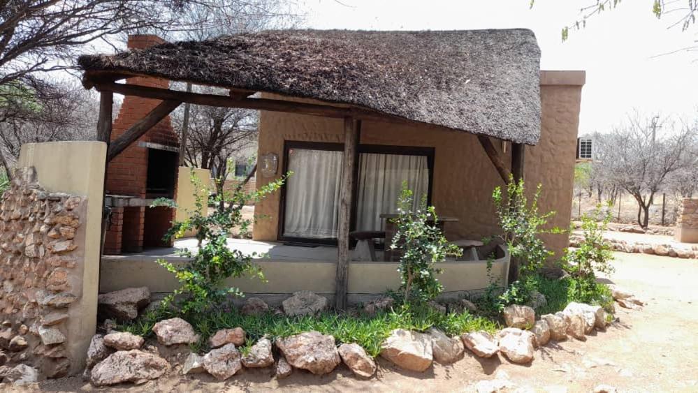 Ombo Rest Camp Hotell Okahandja Rom bilde